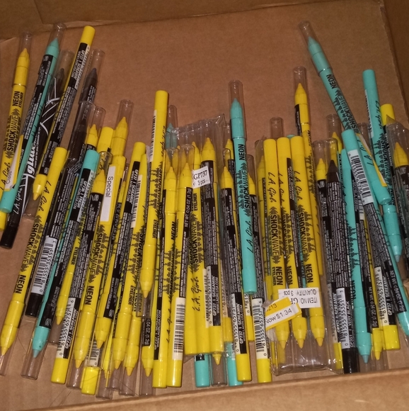 L.a girl neon liners wholesale - Picture 1 of 1